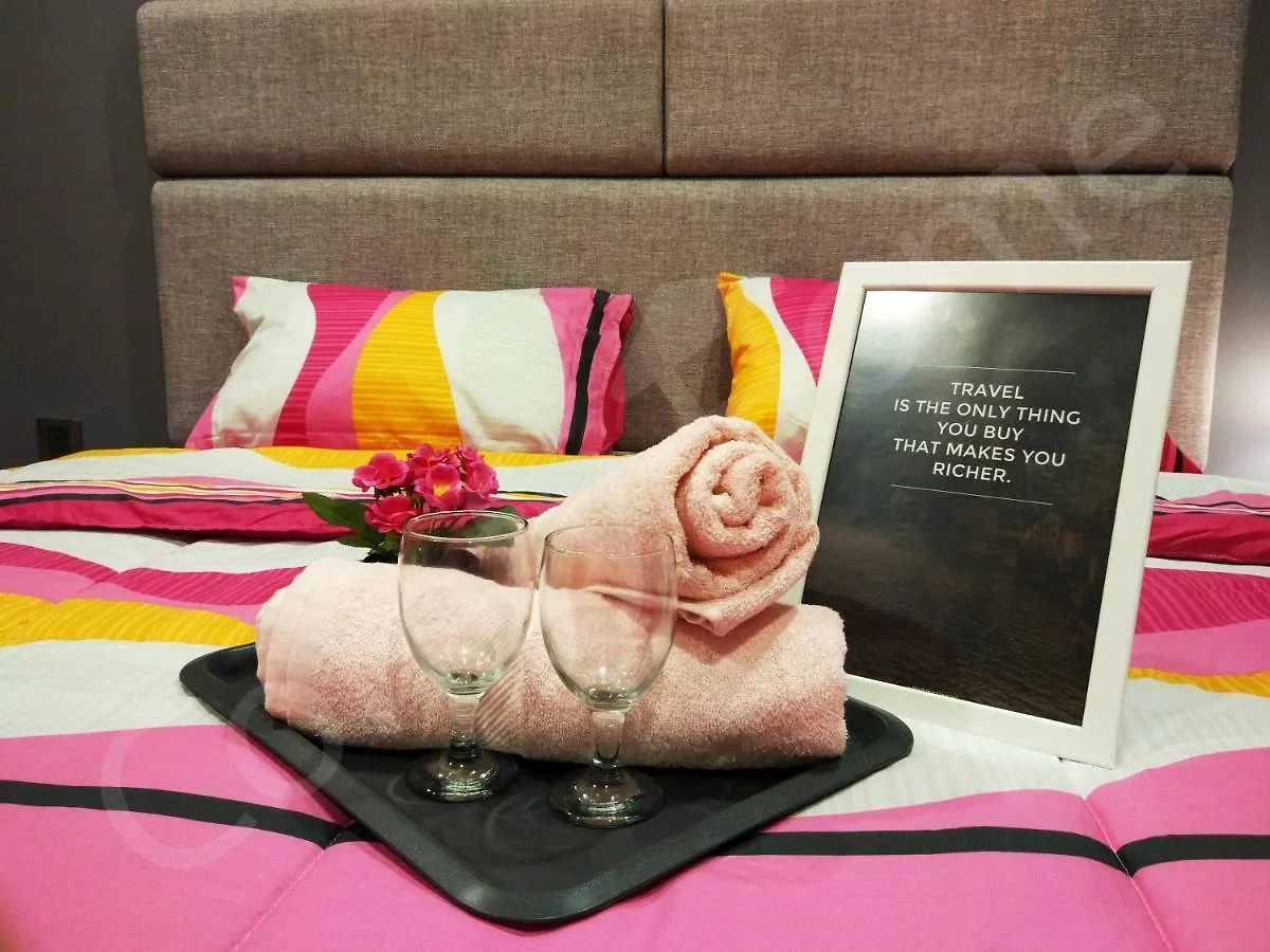 Apartment Klcc Service Suites By Home Sweet Home Kuala Lumpur